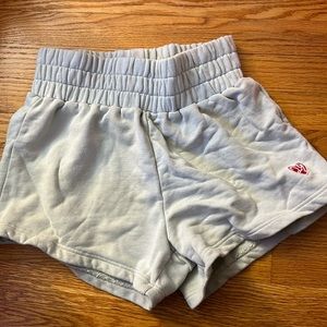 29 Streetwear lounge shorts light green